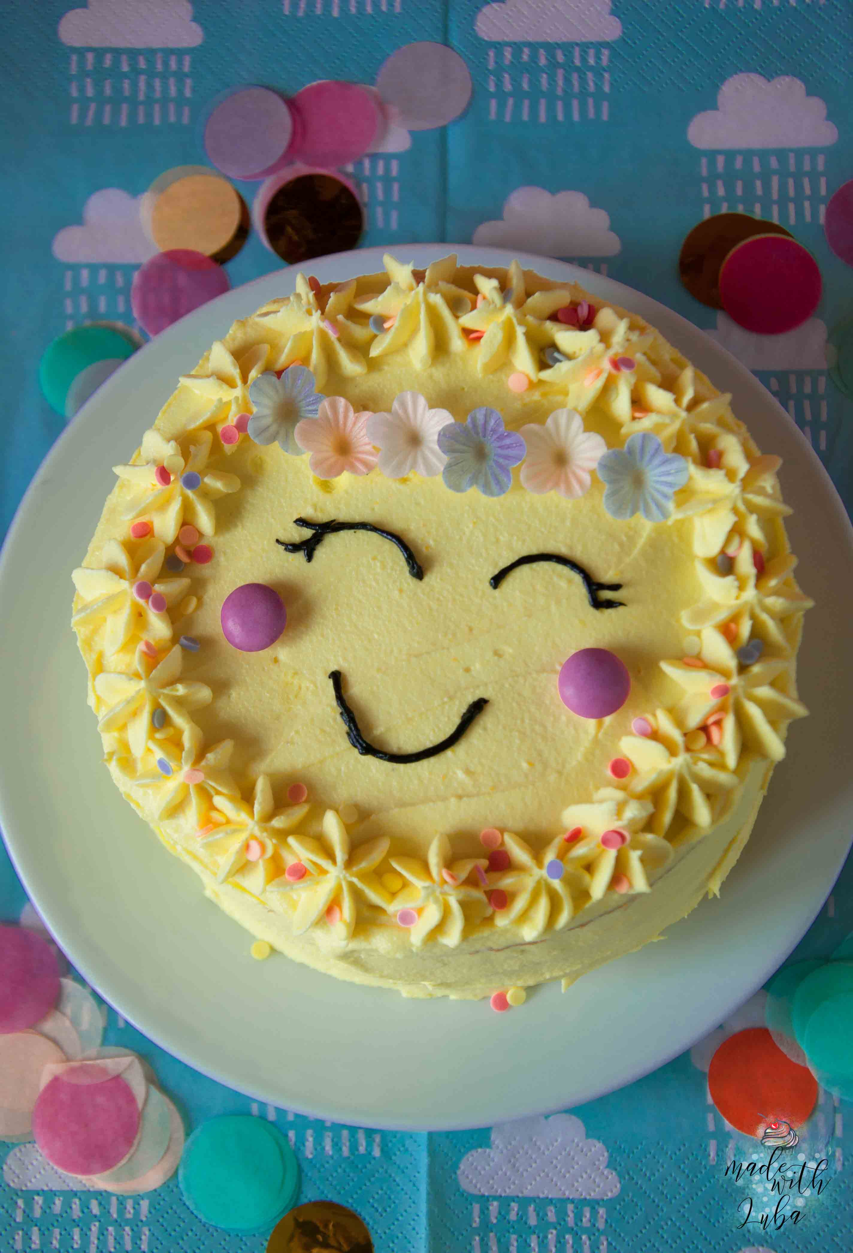 Fröhlicher Sonnenkuchen für deine Sommerparty